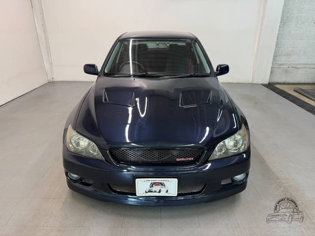 Toyota Altezza JDM car for sale — photo 8 of 10