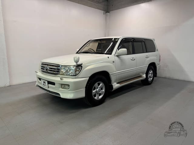 Toyota Land Cruiser JDM car for sale — photo 2 of 10