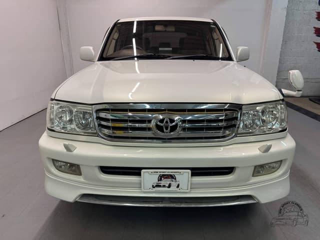 Toyota Land Cruiser JDM car for sale — photo 7 of 10
