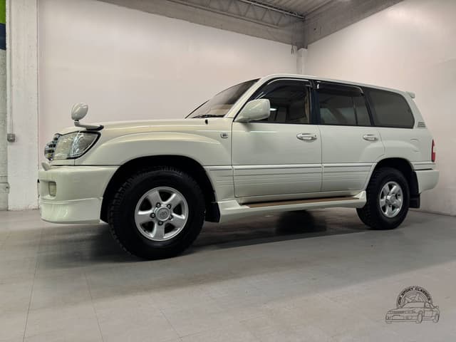 Toyota Land Cruiser JDM car for sale — photo 10 of 10