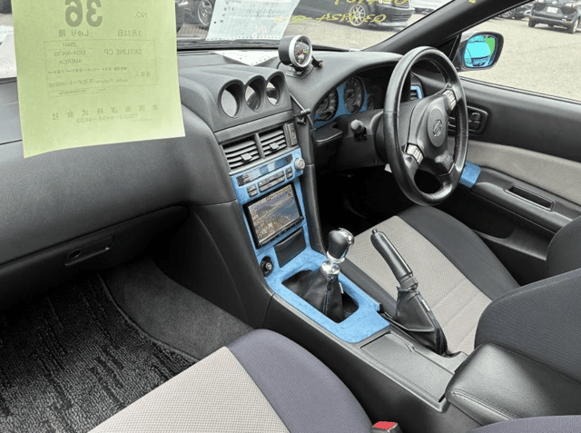 Nissan Skyline JDM car for sale — photo 5 of 8
