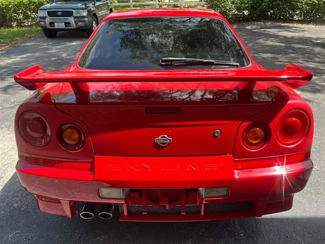 1998 Nissan Skyline JDM car for sale — photo 6 of 10