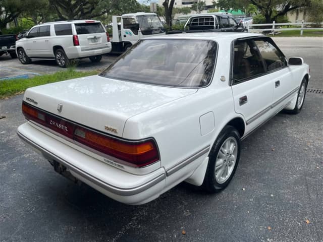 1991 Toyota Chaser JDM car for sale — photo 7 of 10