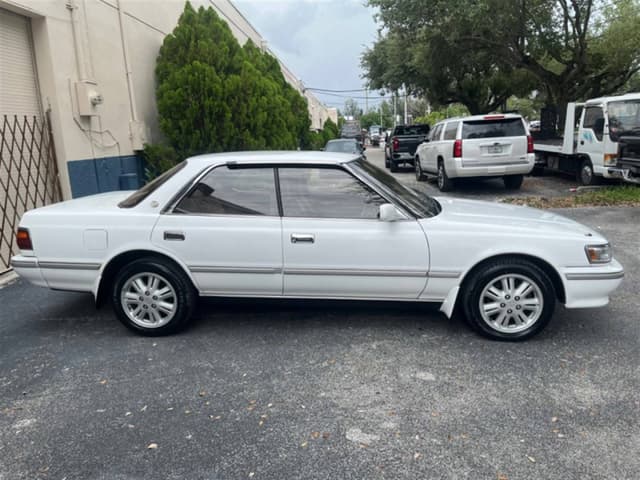 1991 Toyota Chaser JDM car for sale — photo 8 of 10