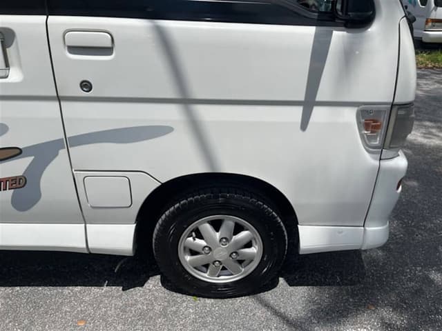 1998 Daihatsu Atrai JDM car for sale — photo 8 of 10