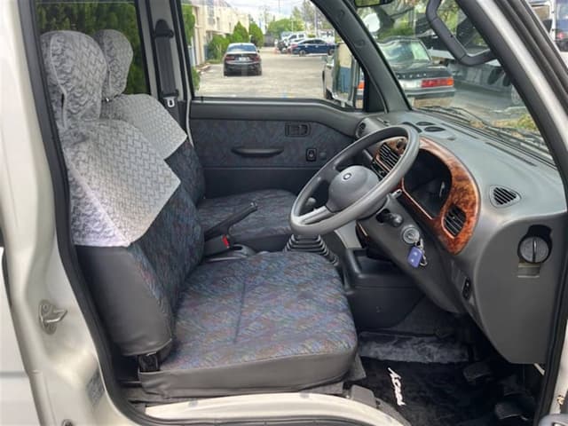 1998 Daihatsu Atrai JDM car for sale — photo 10 of 10