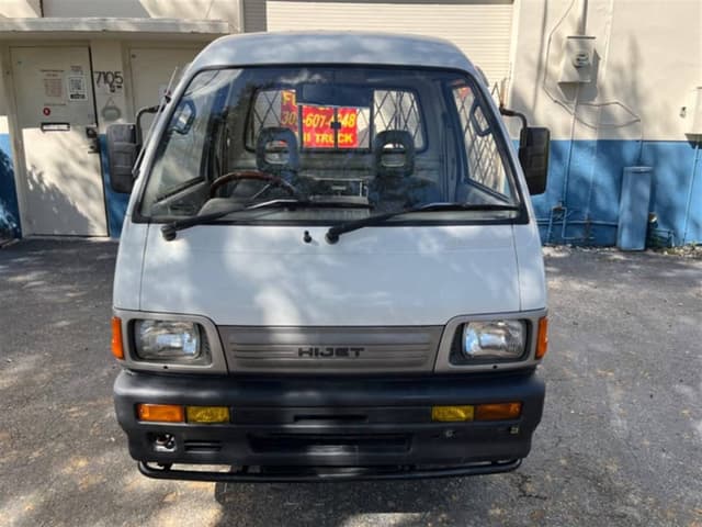 1992 Daihatsu Hijet JDM car for sale — photo 2 of 10