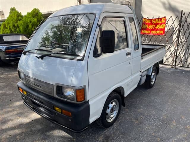 1992 Daihatsu Hijet JDM car for sale — photo 3 of 10