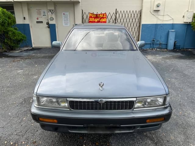 1989 Nissan Laurel JDM car for sale — photo 2 of 10