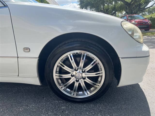 1997 Toyota Aristo JDM car for sale — photo 9 of 10