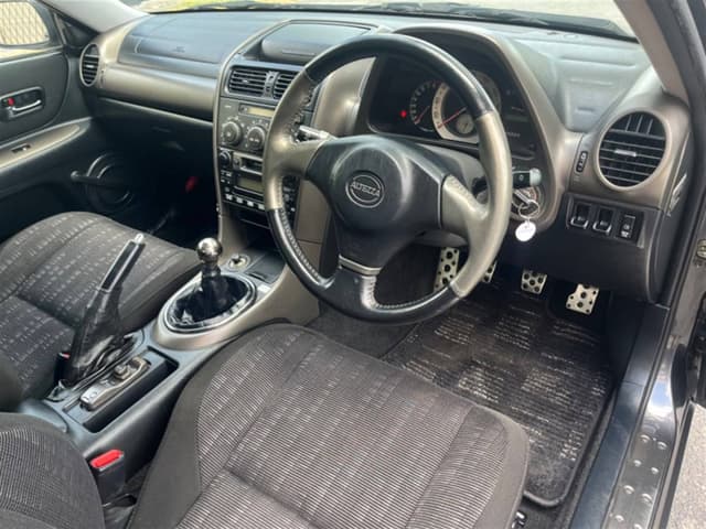 1999 Toyota Altezza JDM car for sale — photo 10 of 10