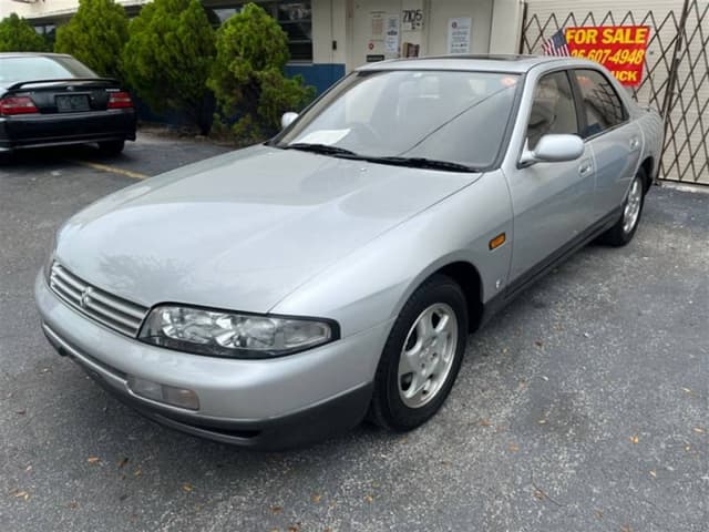 1994 Nissan Skyline JDM car for sale — photo 3 of 10