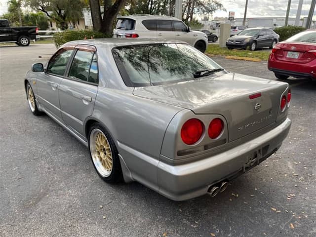1998 Nissan Skyline JDM car for sale — photo 5 of 10