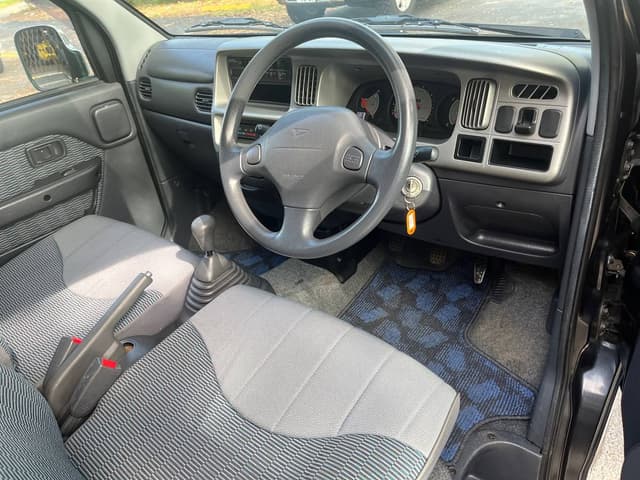 1999 Daihatsu Atrai JDM car for sale — photo 10 of 10