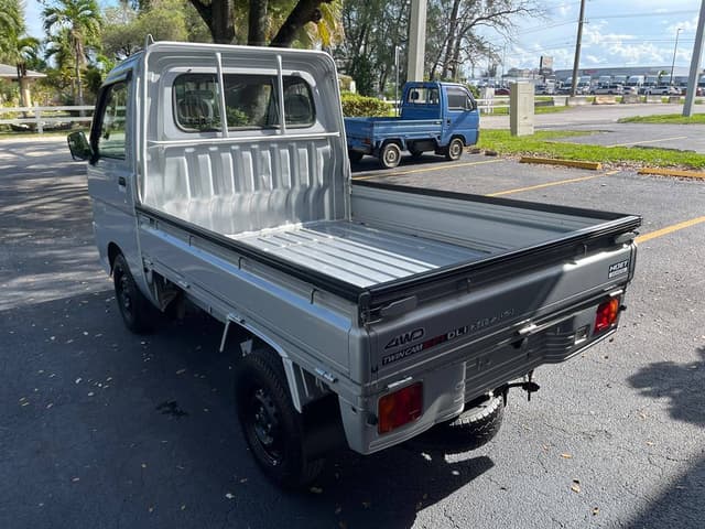 1999 Daihatsu Hijet JDM car for sale — photo 5 of 10