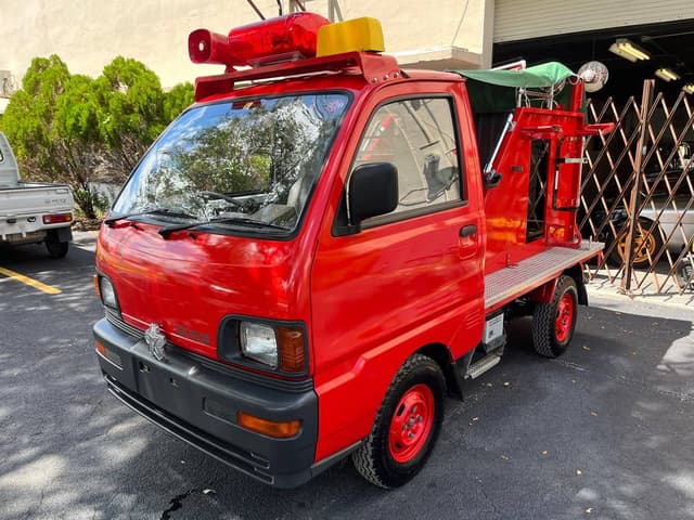 1995 Mitsubishi Minicab JDM car for sale — photo 3 of 10