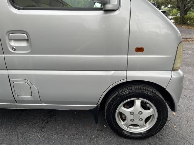 1999 Suzuki Every JDM car for sale — photo 9 of 10