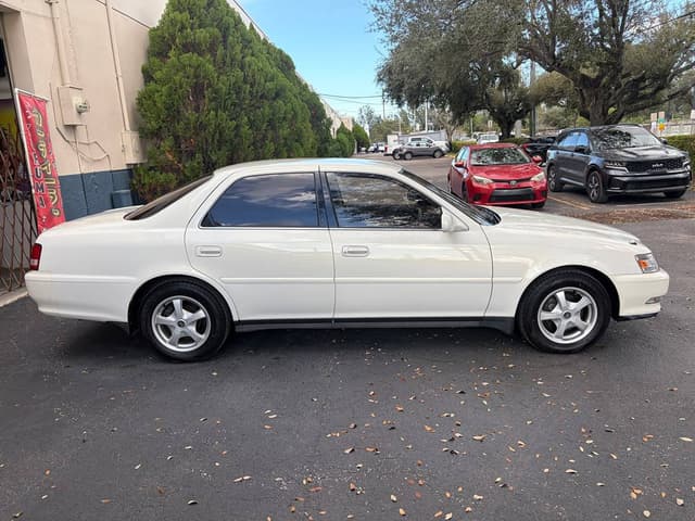 1997 Toyota Cresta JDM car for sale — photo 8 of 10