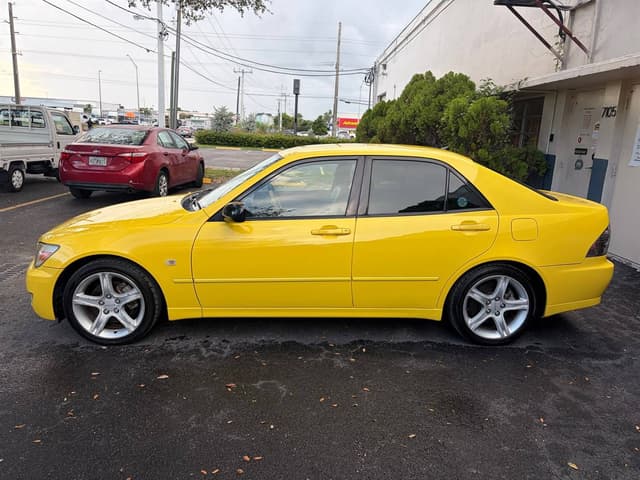 1998 Toyota Altezza JDM car for sale — photo 4 of 10