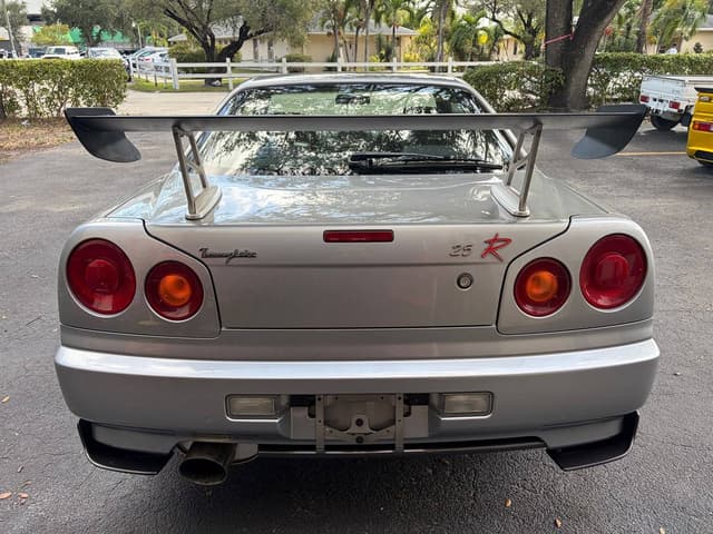 1999 Nissan Skyline JDM car for sale — photo 6 of 10