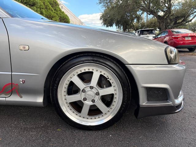 1999 Nissan Skyline JDM car for sale — photo 9 of 10