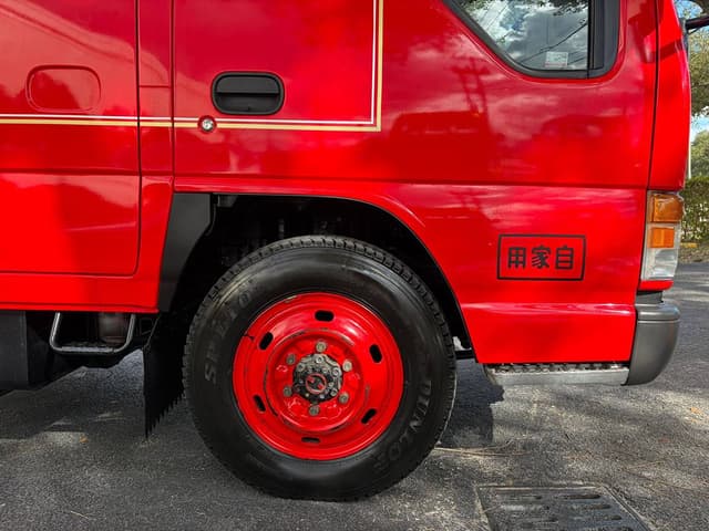 1998 Isuzu Elf JDM car for sale — photo 9 of 10