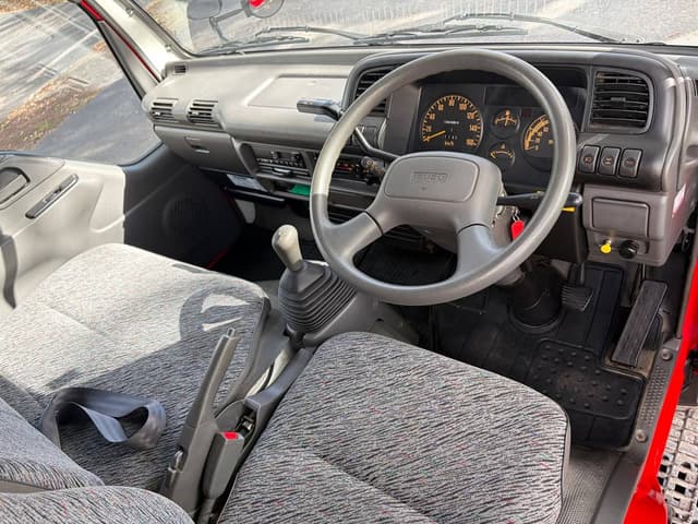 1998 Isuzu Elf JDM car for sale — photo 10 of 10