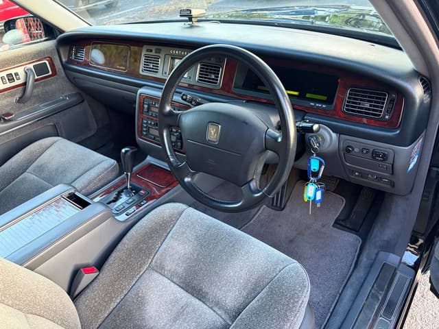 1997 Toyota Century JDM car for sale — photo 10 of 10
