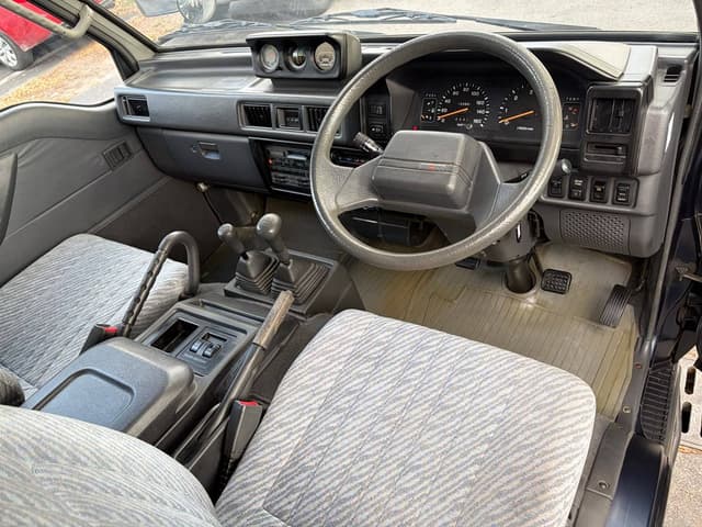 1996 Mitsubishi Delica JDM car for sale — photo 10 of 10