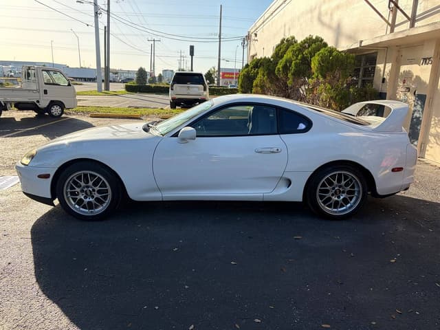1997 Toyota Supra JDM car for sale — photo 4 of 10