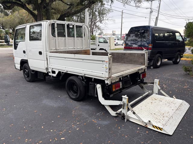 2000 Isuzu Elf JDM car for sale — photo 8 of 10