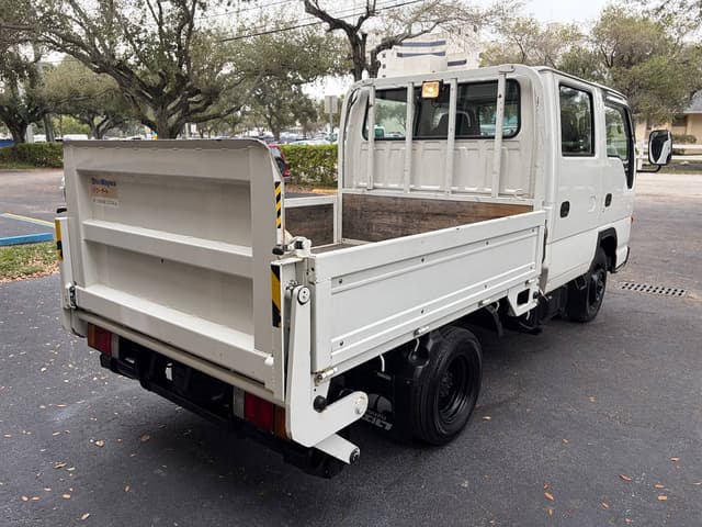 2000 Isuzu Elf JDM car for sale — photo 10 of 10