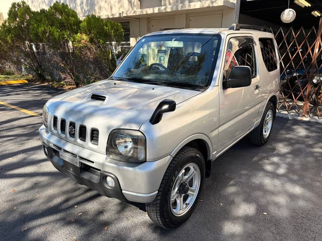 1999 Suzuki Jimny JDM car for sale — photo 3 of 10