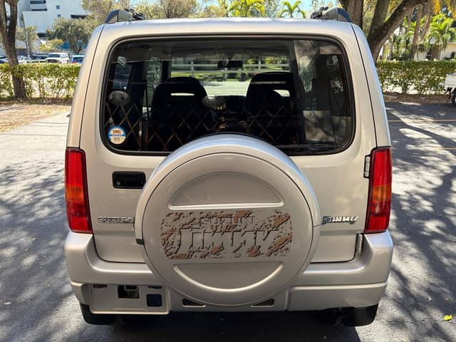 1999 Suzuki Jimny JDM car for sale — photo 6 of 10