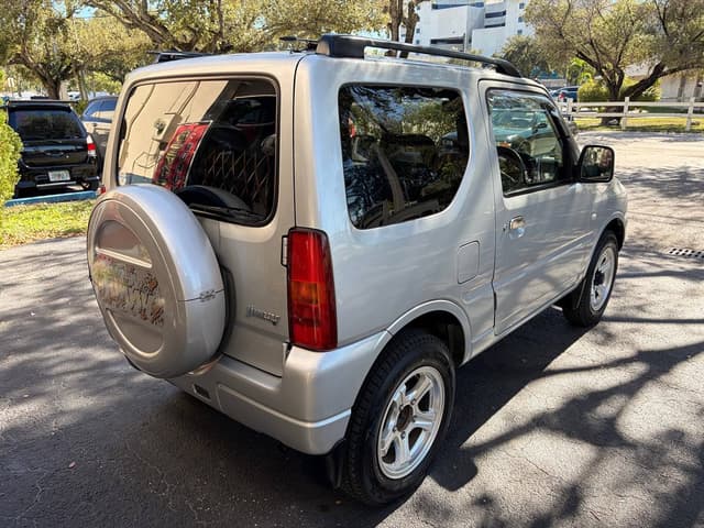 1999 Suzuki Jimny JDM car for sale — photo 7 of 10