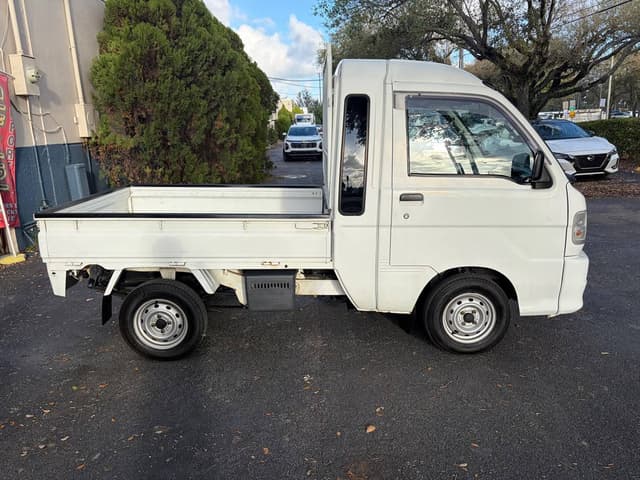 2000 Daihatsu Hijet JDM car for sale — photo 5 of 10