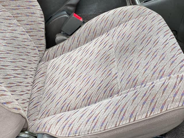 1996 Toyota HiAce JDM car for sale — photo 13 of 23