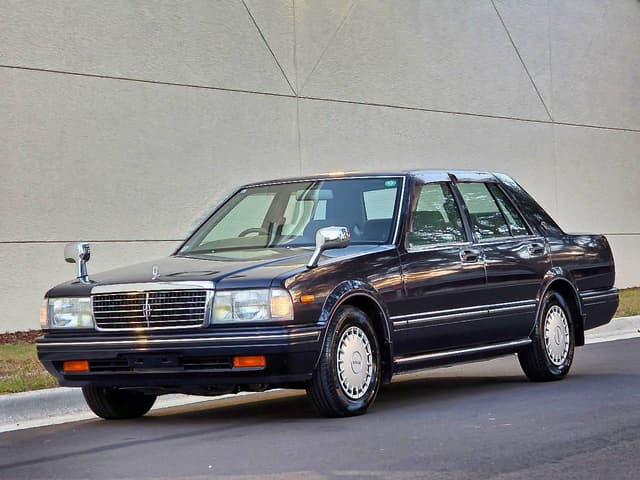 1999 Nissan Cedric JDM car for sale — photo 3 of 10