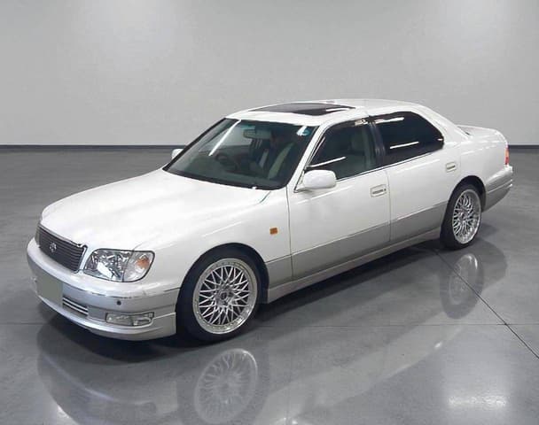 1999 Toyota Celsior JDM car for sale — photo 2 of 5