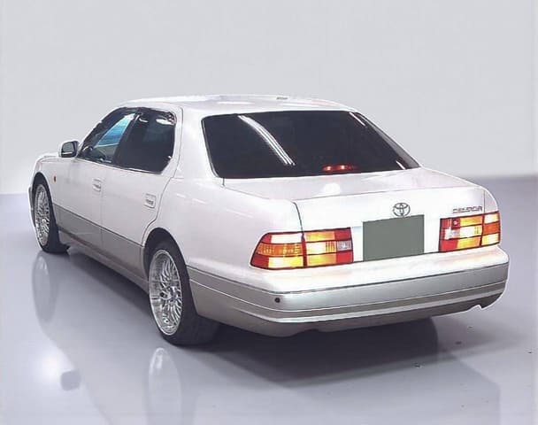 1999 Toyota Celsior JDM car for sale — photo 3 of 5