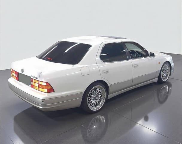 1999 Toyota Celsior JDM car for sale — photo 4 of 5