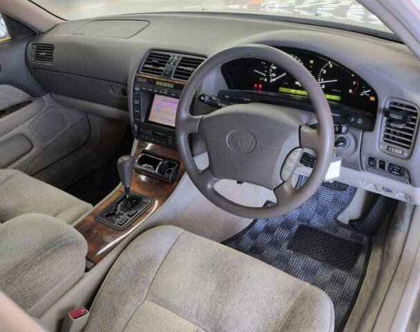 1999 Toyota Celsior JDM car for sale — photo 5 of 5