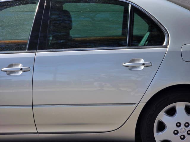 2001 Toyota Celsior JDM car for sale — photo 10 of 10