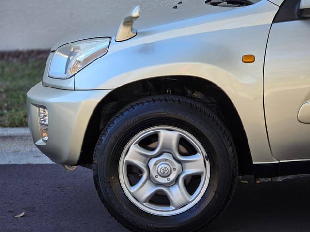 2000 Toyota RAV4 JDM car for sale — photo 6 of 10