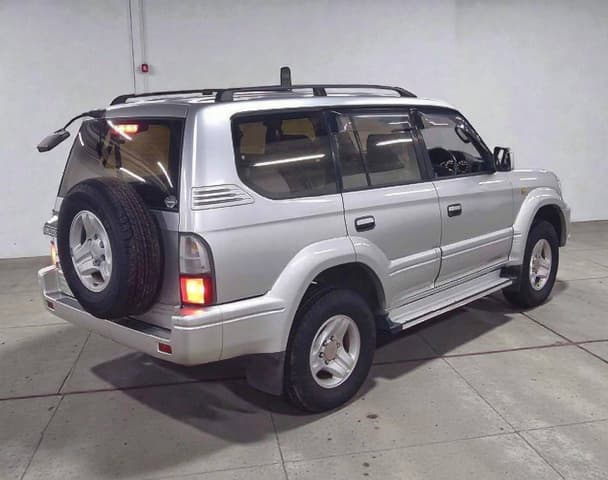 2001 Toyota Land Cruiser Prado JDM car for sale — photo 4 of 5