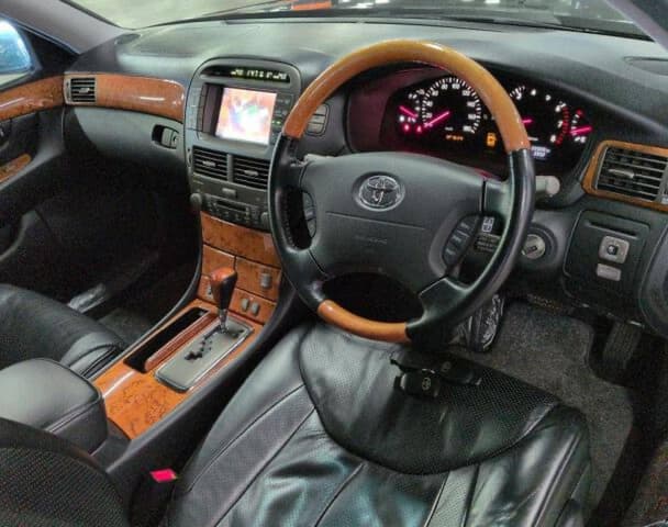 2000 Toyota Celsior JDM car for sale — photo 4 of 4