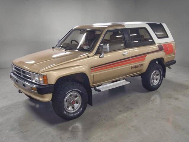 1987 Toyota Hilux Surf JDM car for sale — photo 2 of 5