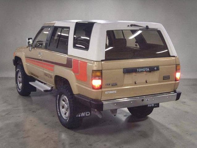 1987 Toyota Hilux Surf JDM car for sale — photo 4 of 5