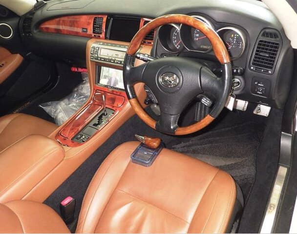 2001 Toyota Soarer JDM car for sale — photo 2 of 6