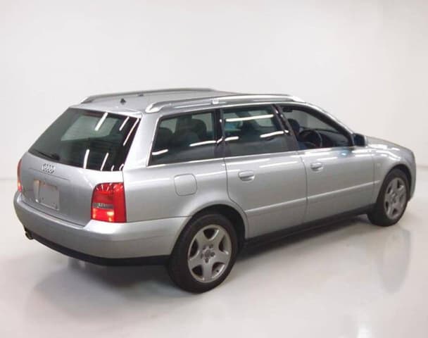2001 Audi A4 Avant JDM car for sale — photo 3 of 6